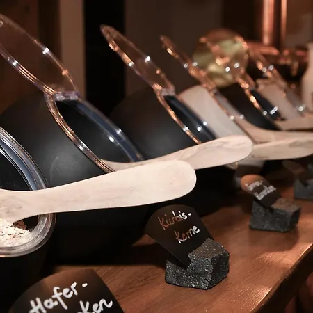 Hotel Altstadt-hotel 3*