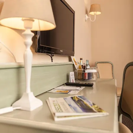 Altstadt-hotel Hotel