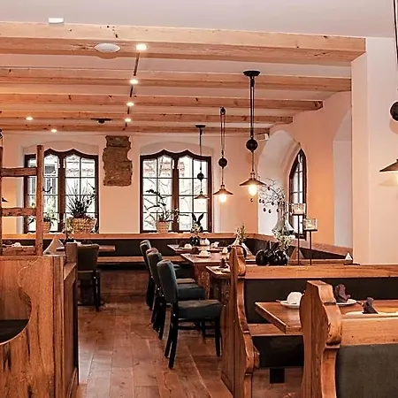 Altstadt-hotel Hotel